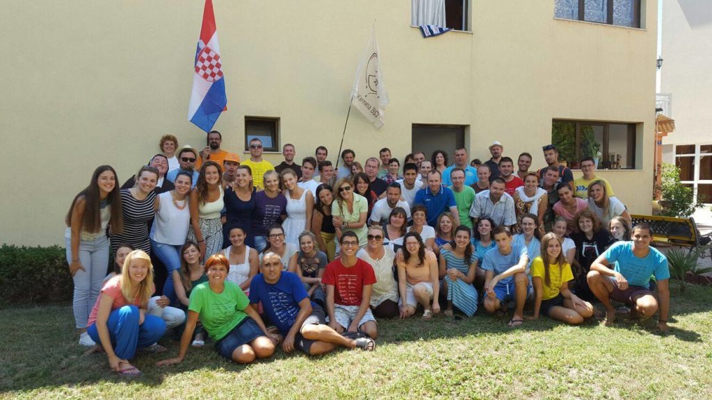 13958085_1058663807562207_5596772439266047342_o